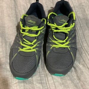 BCG tennis shoes grey with lime green and turquoise outlines